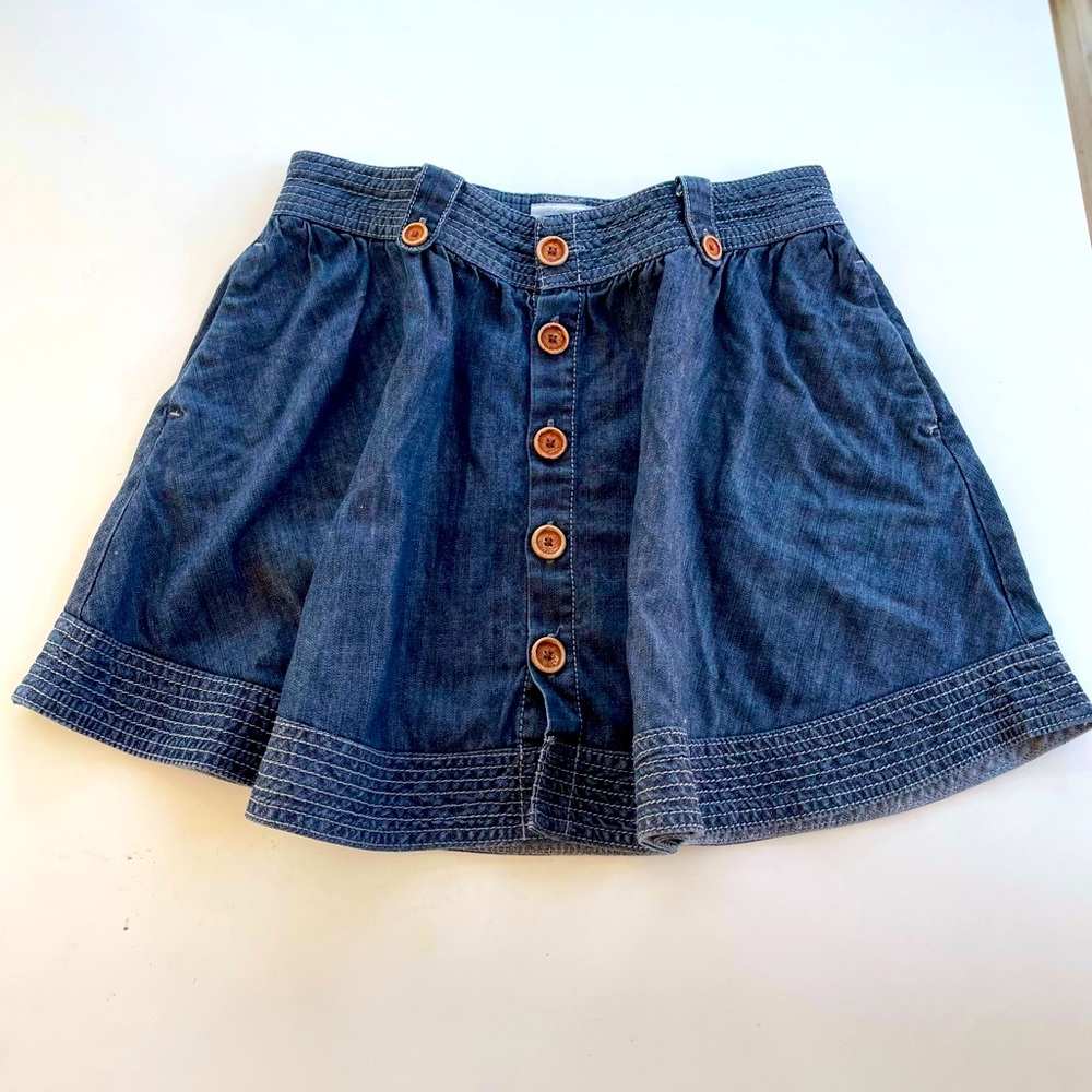 Dish jean skirt size